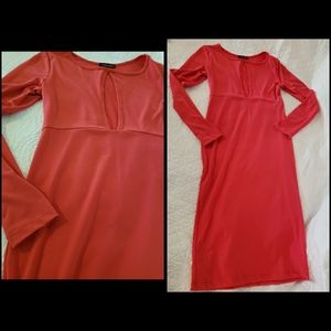 Knee lenght coral dress
